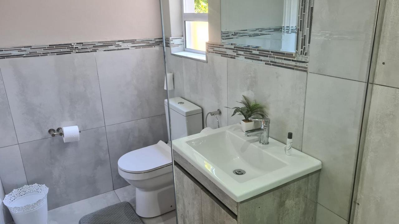 איסט לונדון Luneburgh Cottages מראה חיצוני תמונה