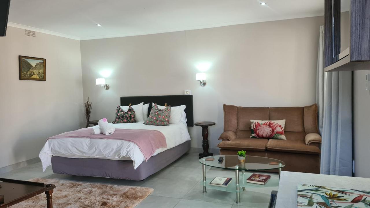 איסט לונדון Luneburgh Cottages מראה חיצוני תמונה